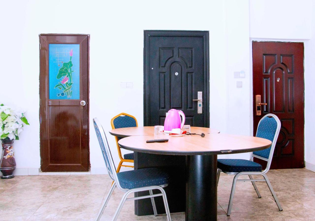 Nora Hotel Cotonou Exteriér fotografie