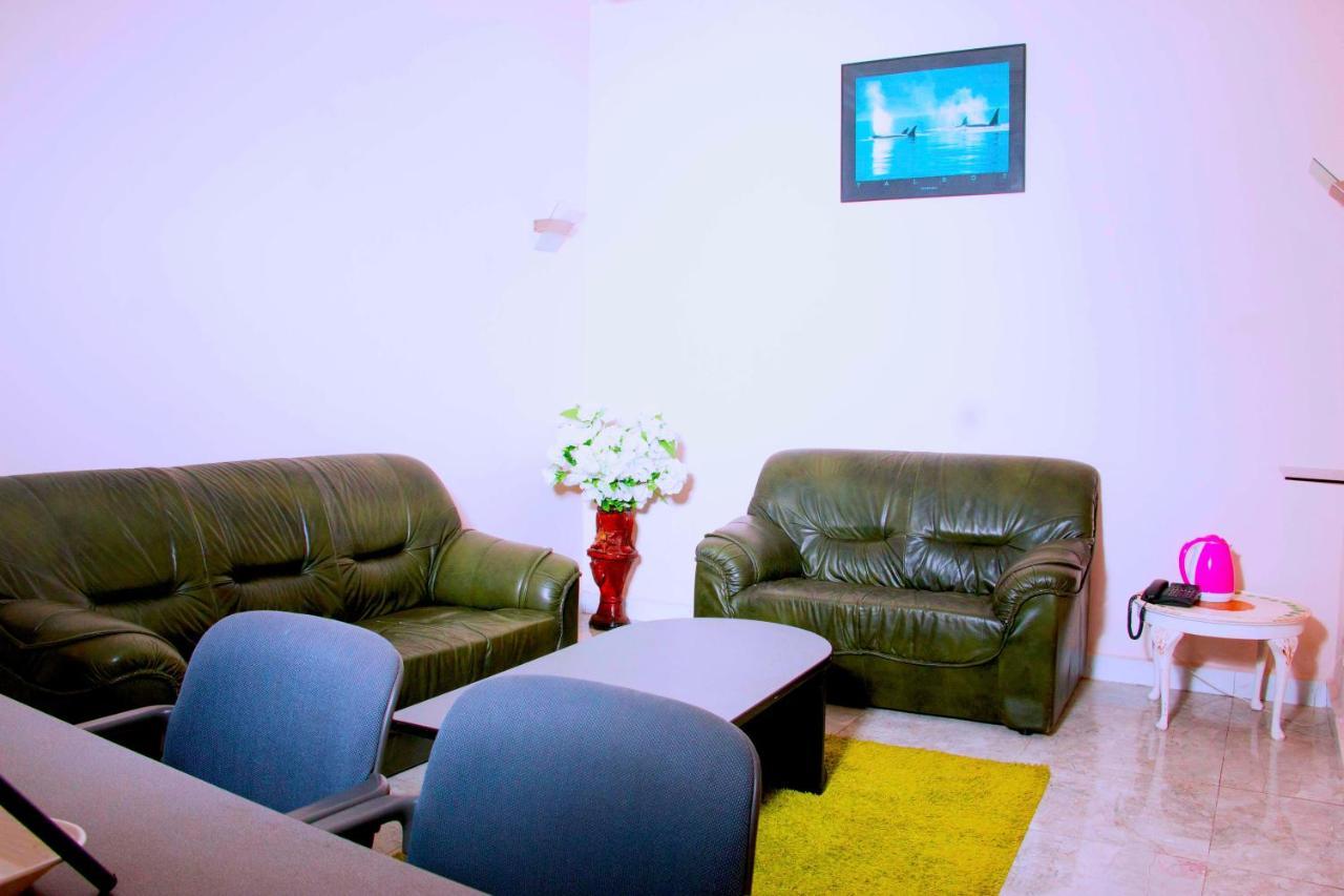 Nora Hotel Cotonou Exteriér fotografie